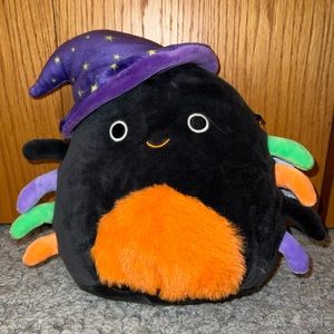 NWT Gildie Squishmallow